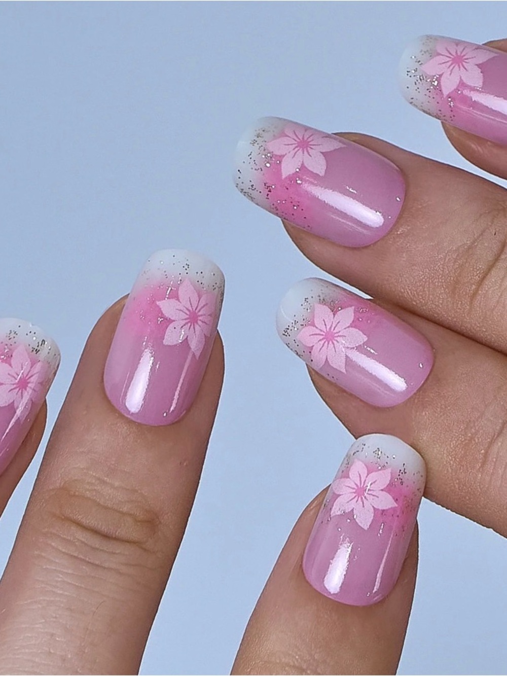 Curv Life Pink Floral Press-On Nails
